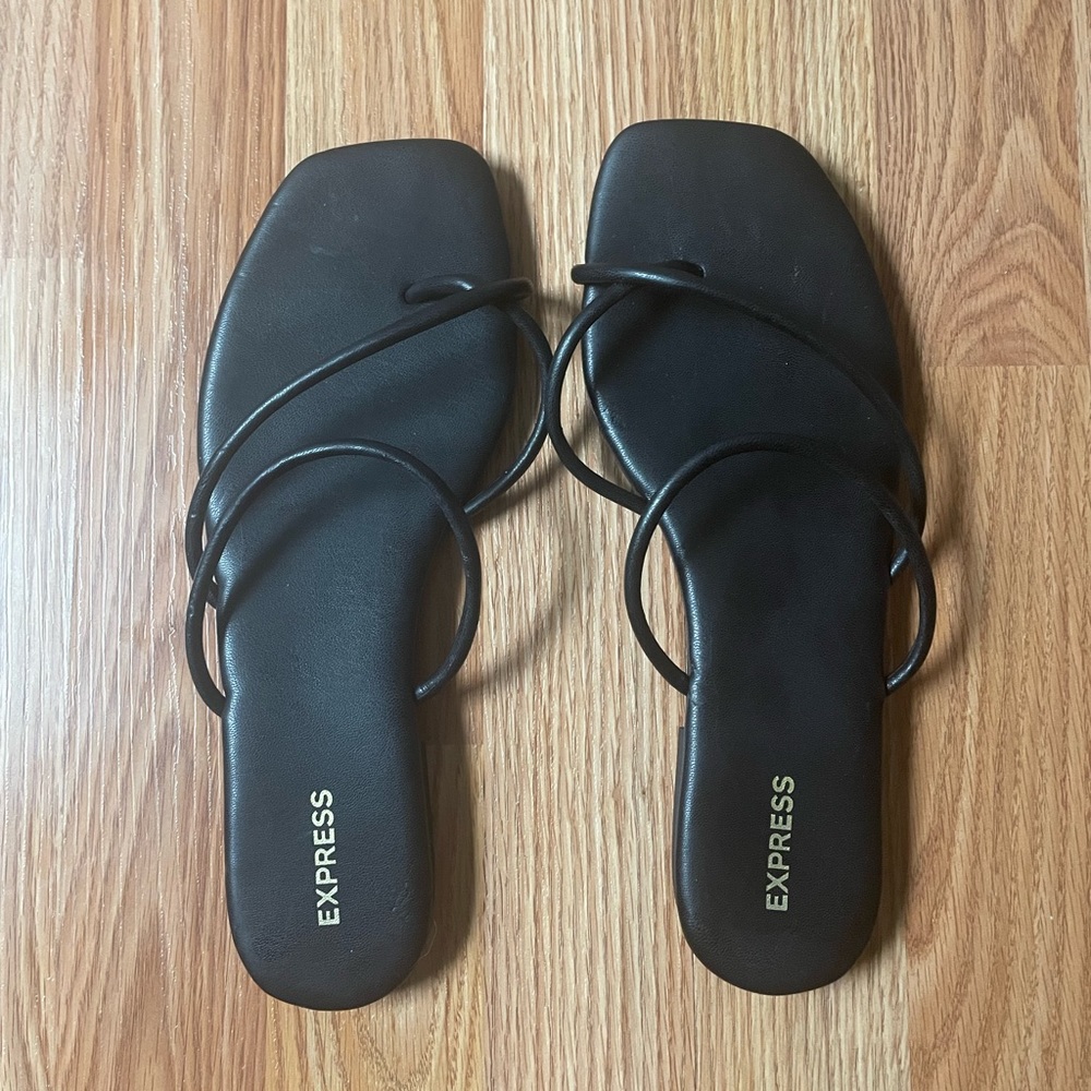 Black Express sandals